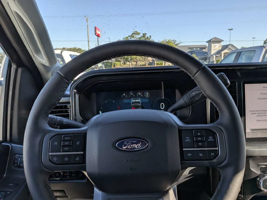 New 2027 Agate Black Metallic Ford F-250® Lariat® image 17