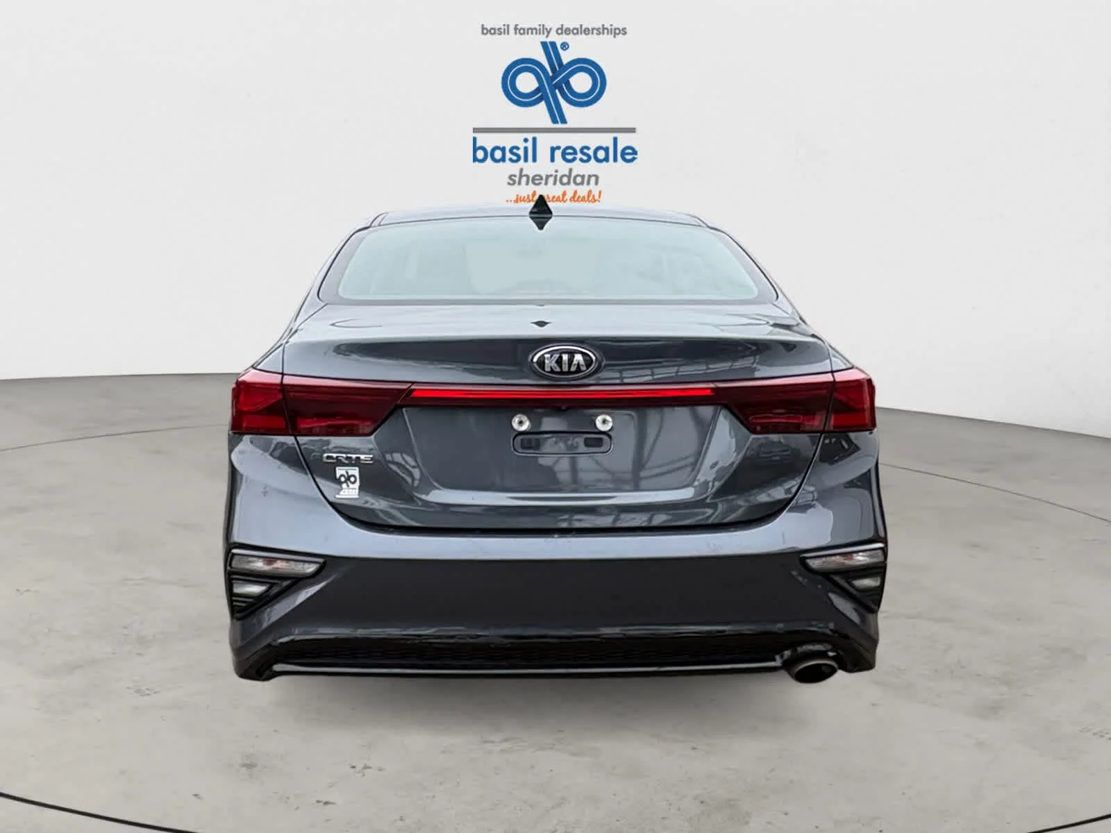 Used 2021 Gravity Gray Kia LXS image 5