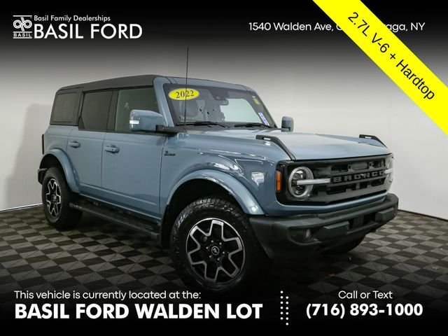 Used 2022  Ford Outer Banks image 1
