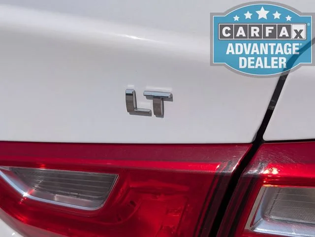 Used 2024 Summit White Chevrolet 1LT image 29