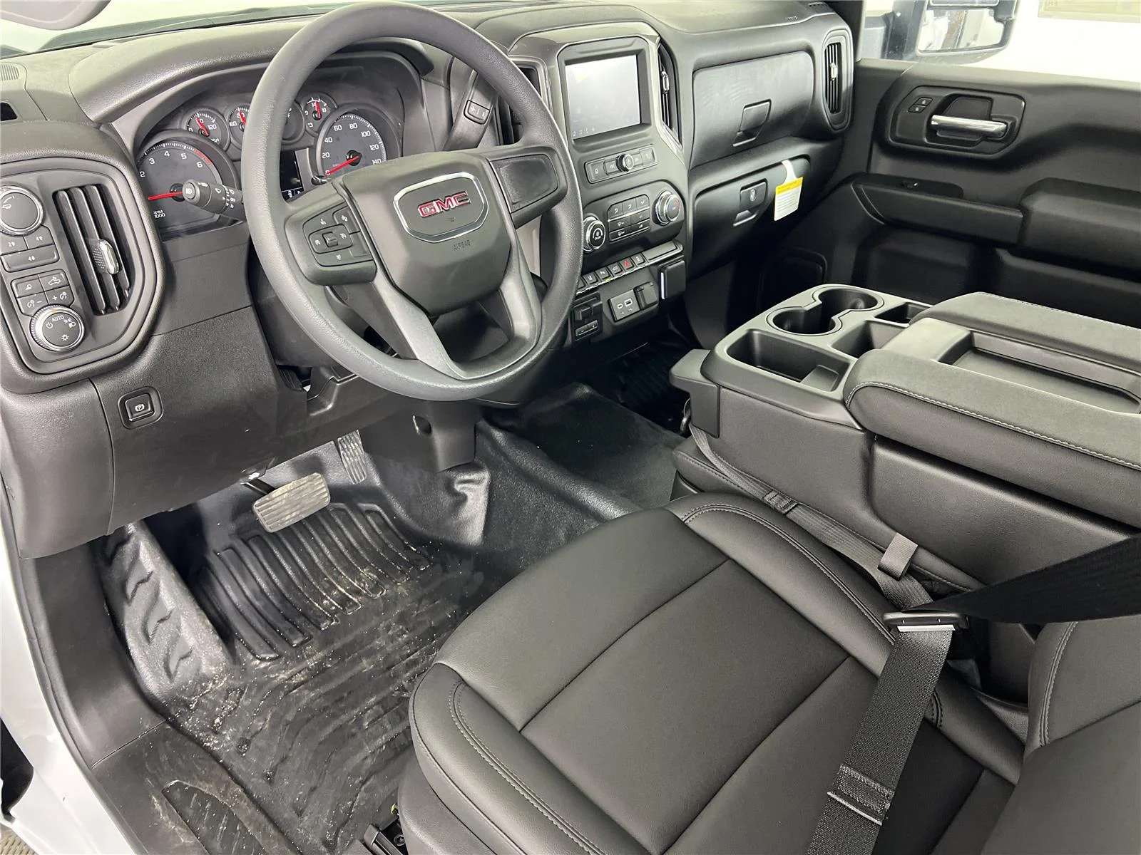 2026 GMC Sierra 2500HD Pro - Photo 15