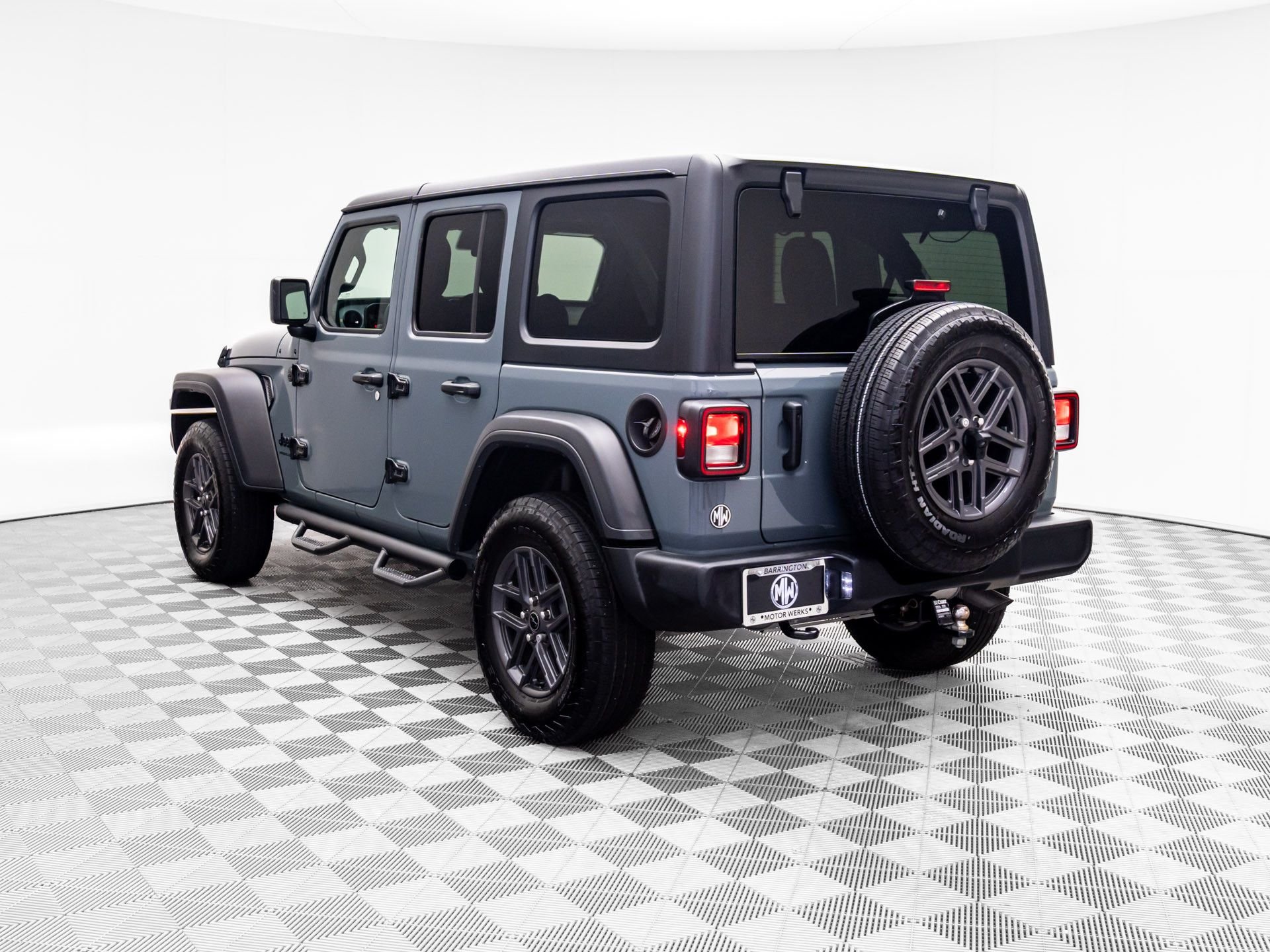 2024 Jeep Wrangler Sport S photo 3