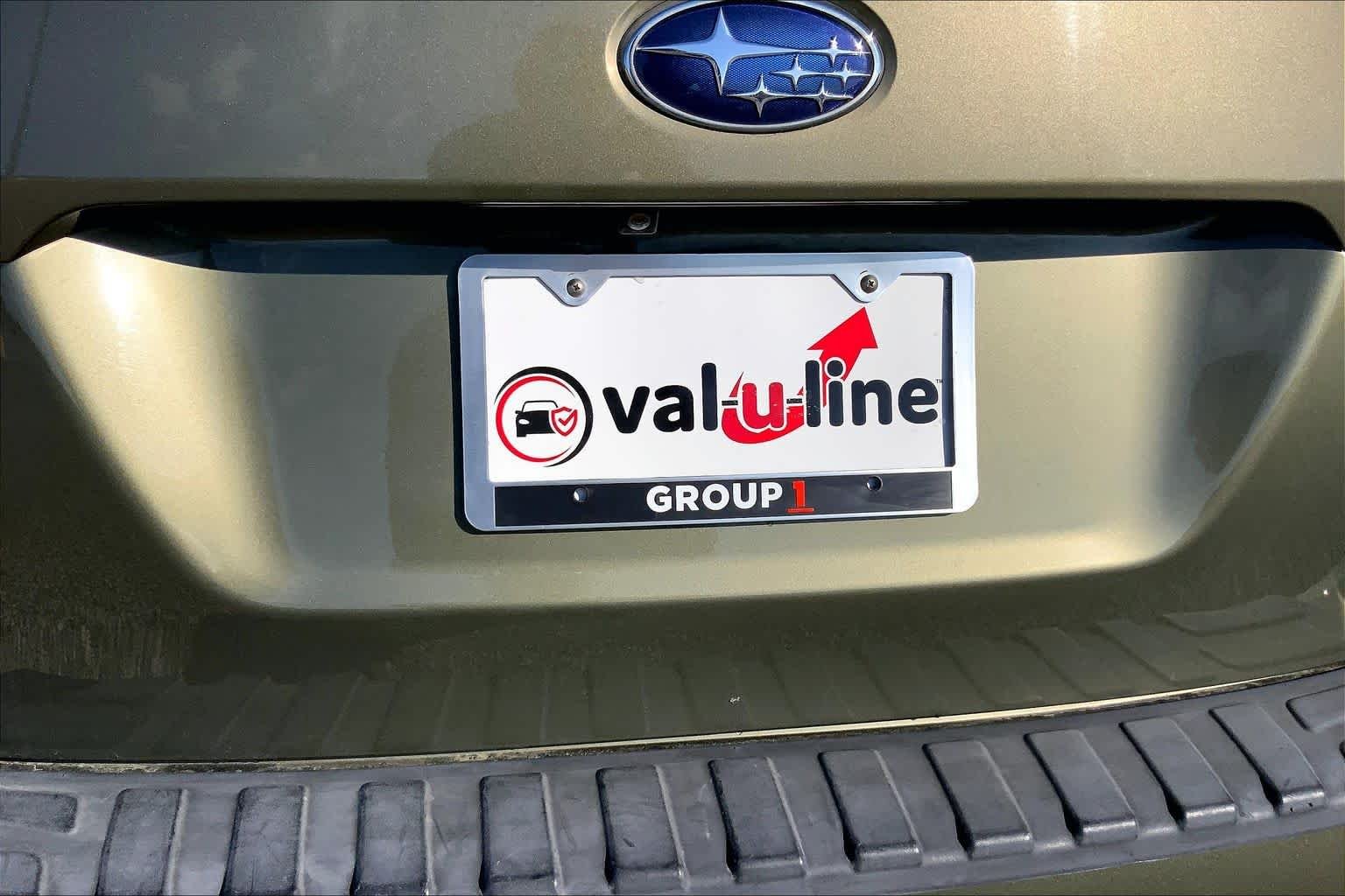 Used 2017 Wilderness Green Metallic Subaru Limited image 30