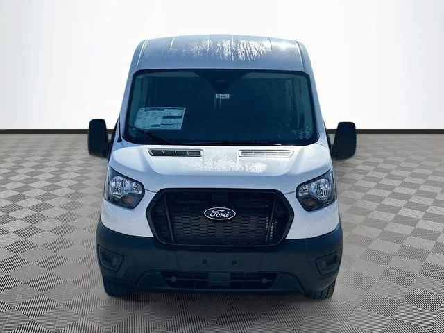 New 2026 Oxford White Ford Base image 2