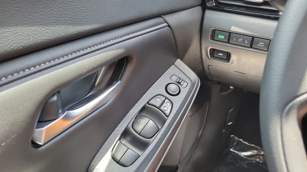 2023 Nissan Sentra SV - Photo 17