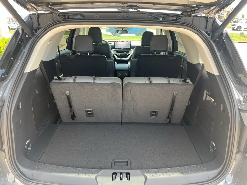 New 2026 Carbonized Gray Metallic Ford Active w/200A Pkg image 9