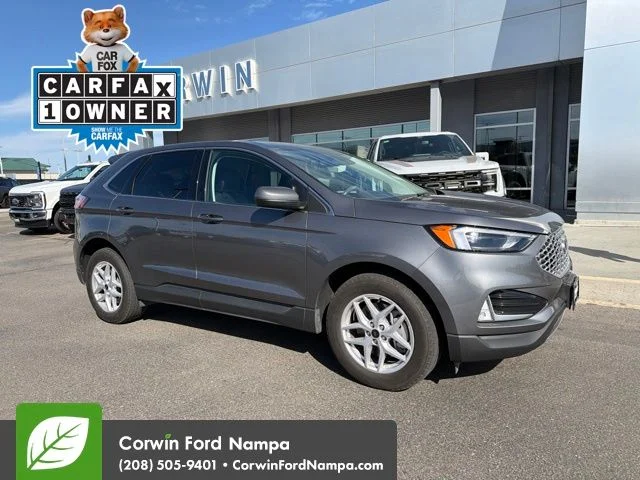 Used 2024 Gray Ford SEL image 3