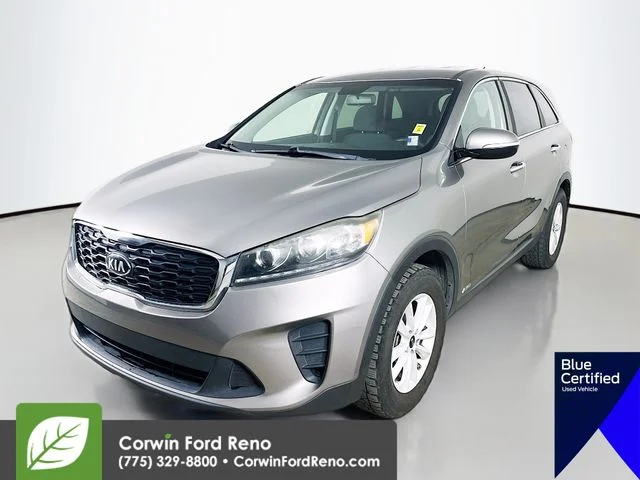 Certified Used 2019 Titanium Silver Kia LX image 3