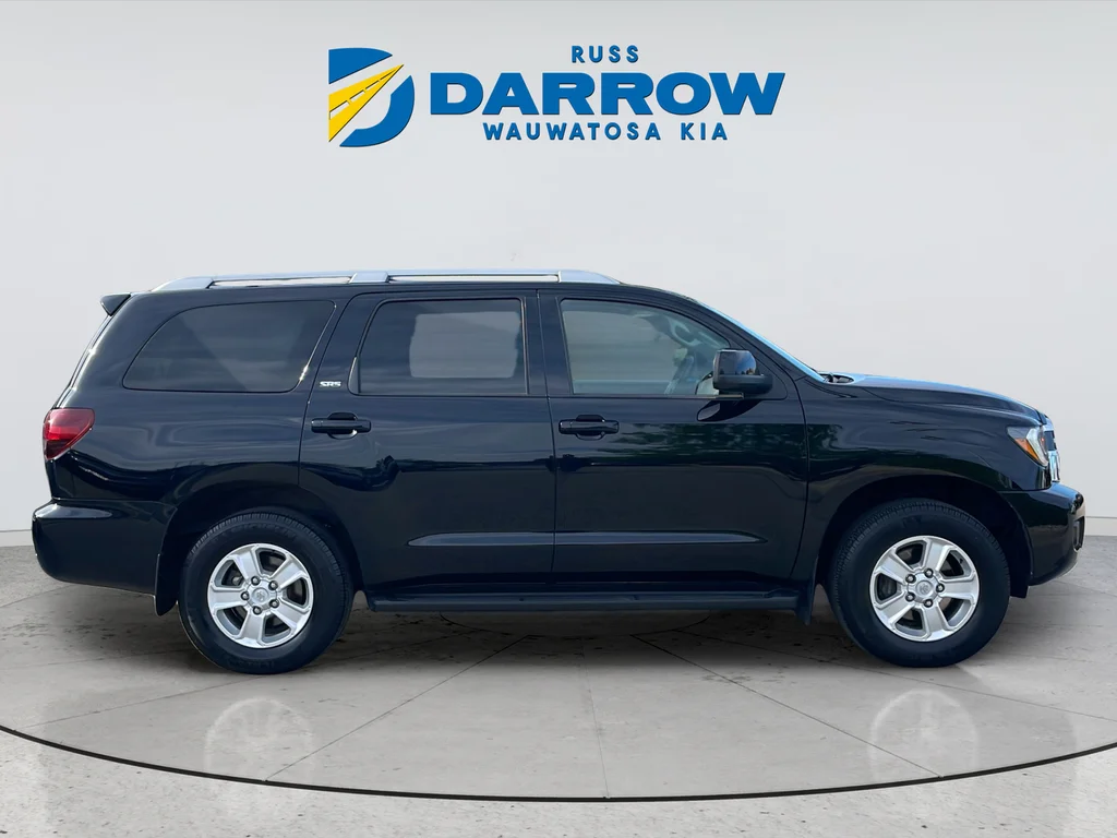 Used 2022 Black Toyota SR5 image 6