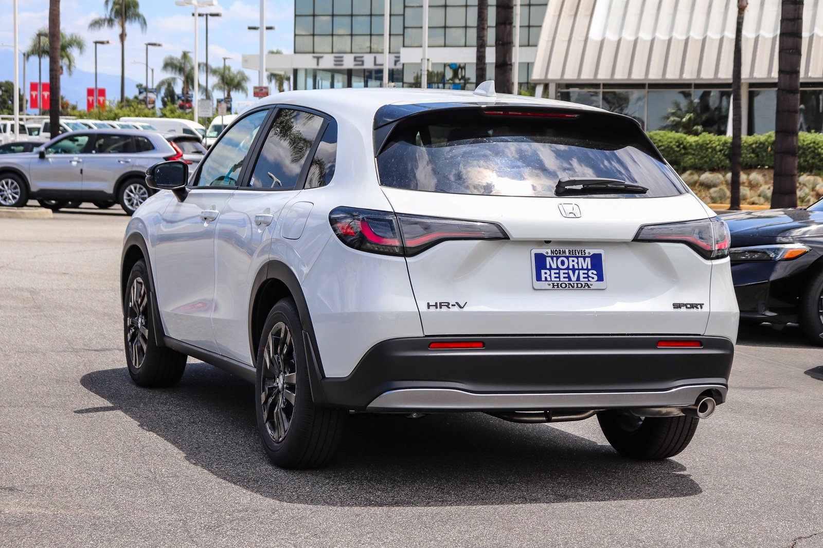 New 2027 Platinum White Pearl Honda Sport 2WD CVT image 11