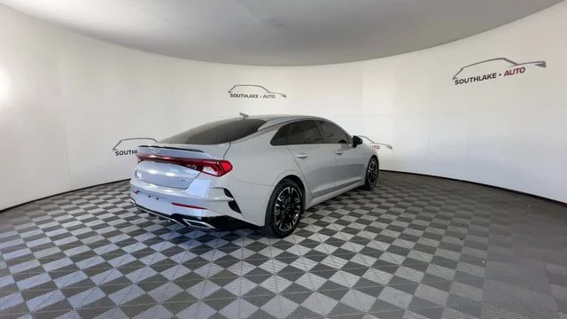 Used 2023 Gray Kia GT-Line image 9