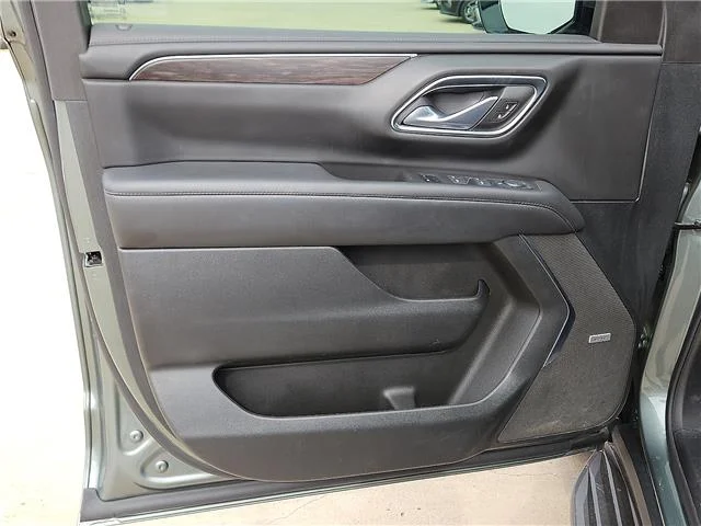 Used 2024 Green Chevrolet LT 4x4 image 13