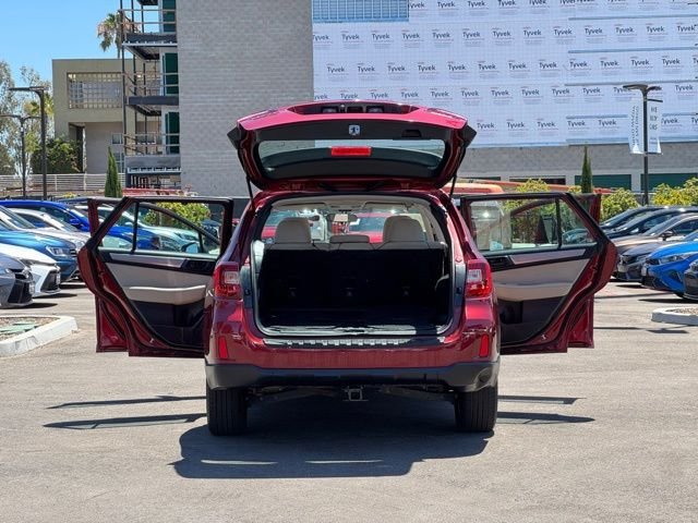 Used 2017 Venetian Red Pearl Subaru 2.5i image 27