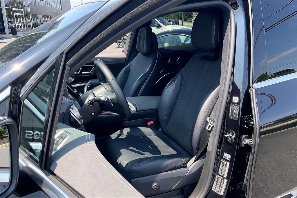 2023 Mercedes-Benz EQS SUV Base - Photo 17