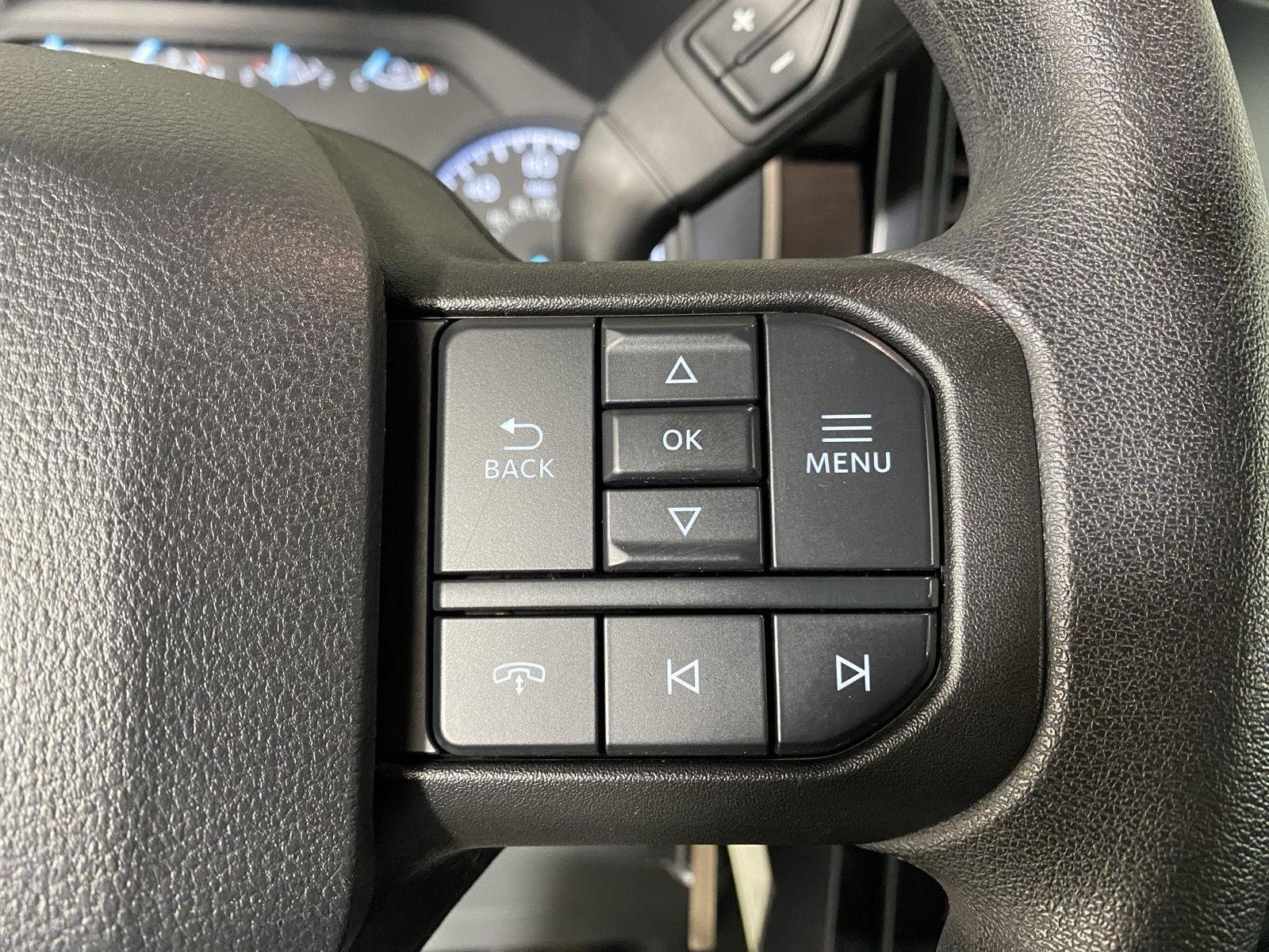 Used 2023 Oxford White Ford XL image 14