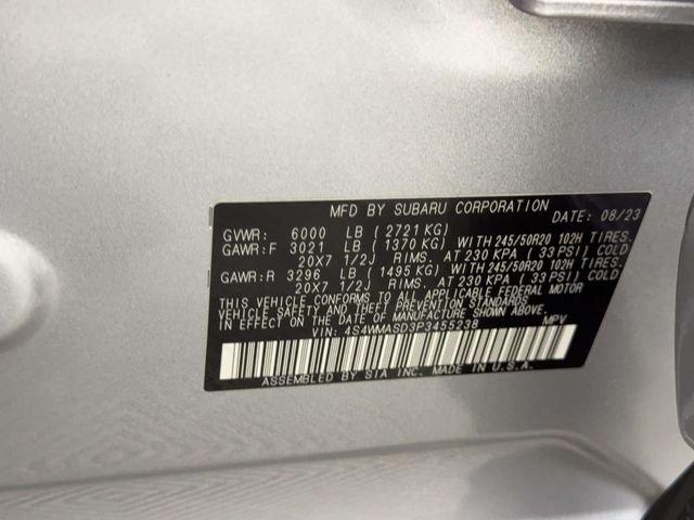 Used 2023 Ice Silver Metallic Subaru Limited image 16