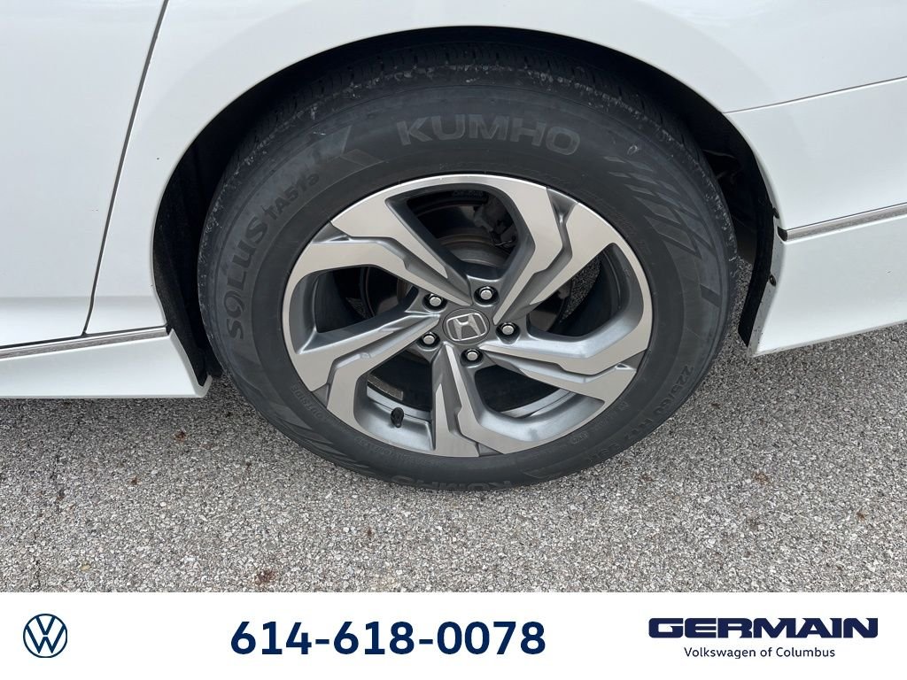Used 2019 White Honda EX image 15