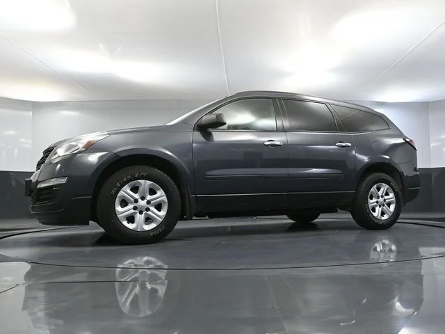 Used 2014 Gray Chevrolet LS image 52