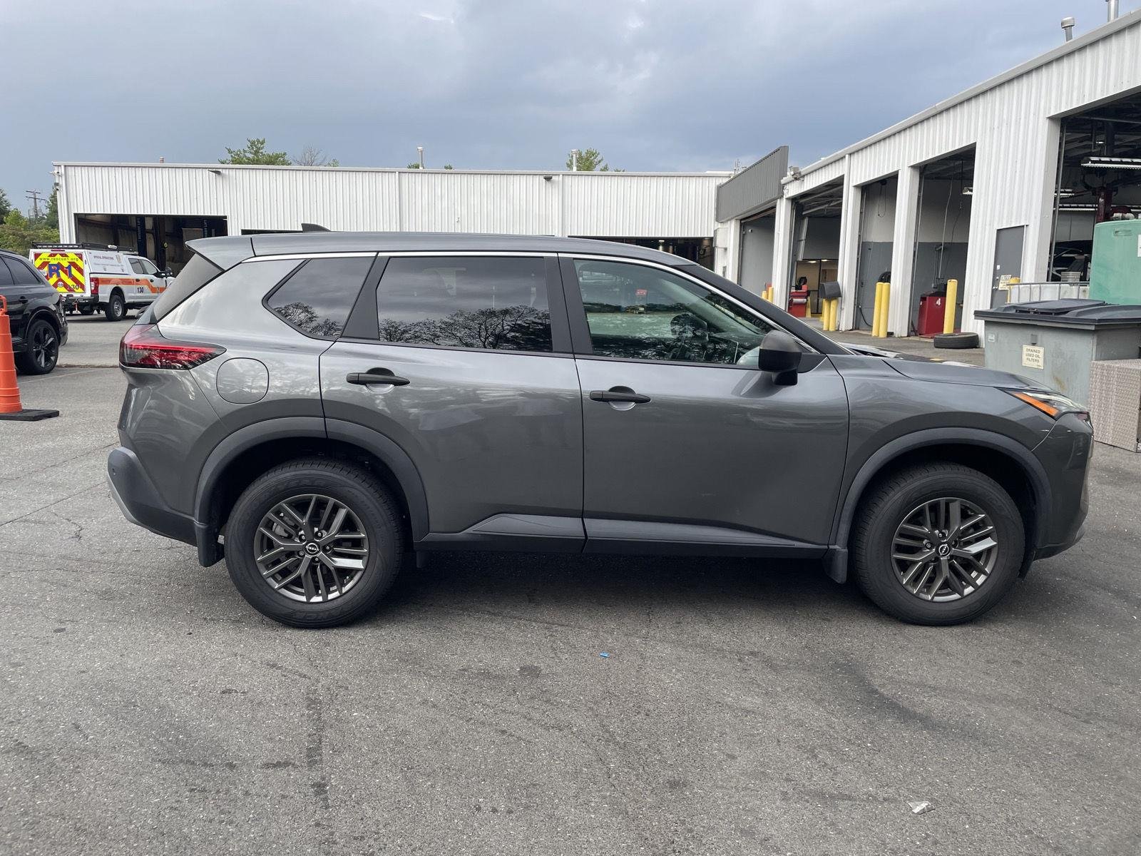 Used 2023 Gun Metallic Nissan S image 6