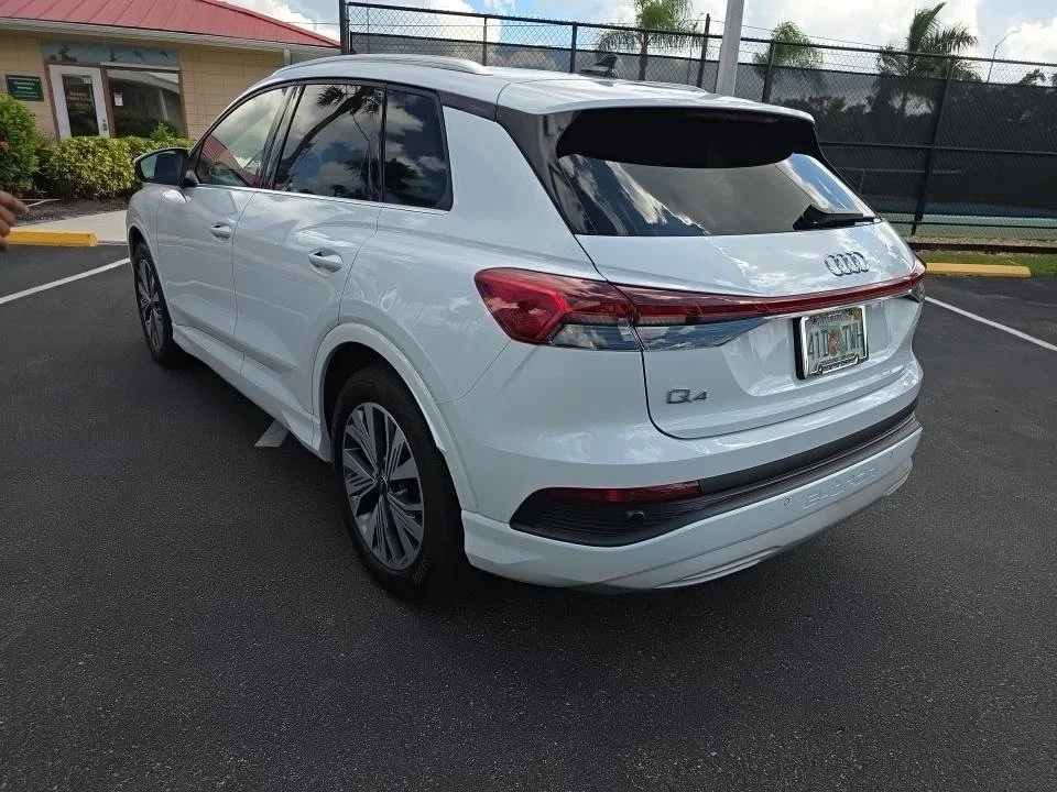Certified Used 2024 White Audi Premium image 4