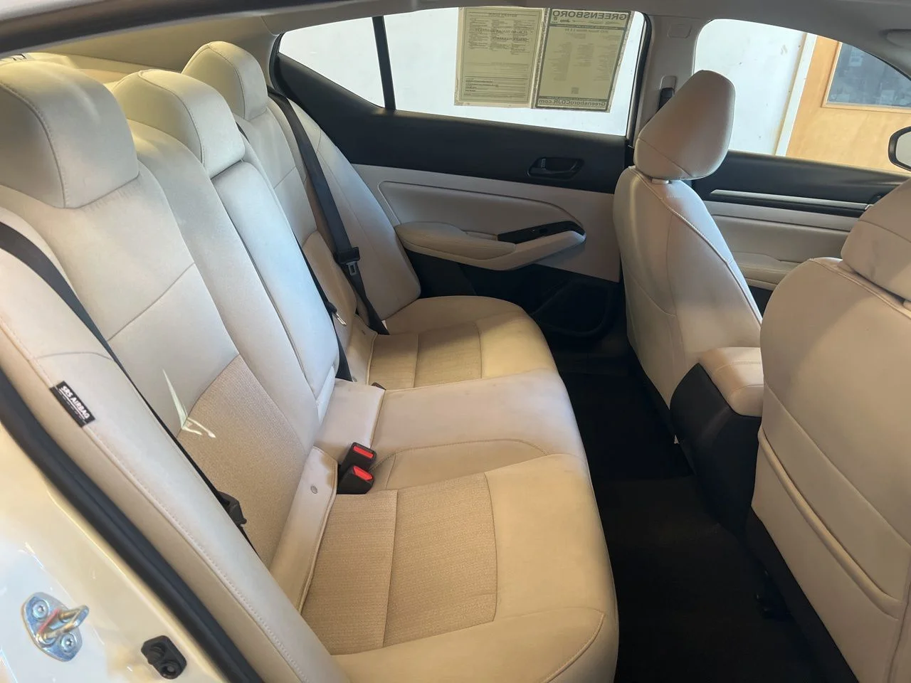 Used 2023 White Nissan 2.5 SV image 23