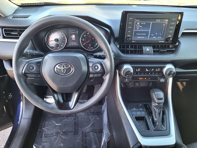 Used 2020  Toyota XLE image 8