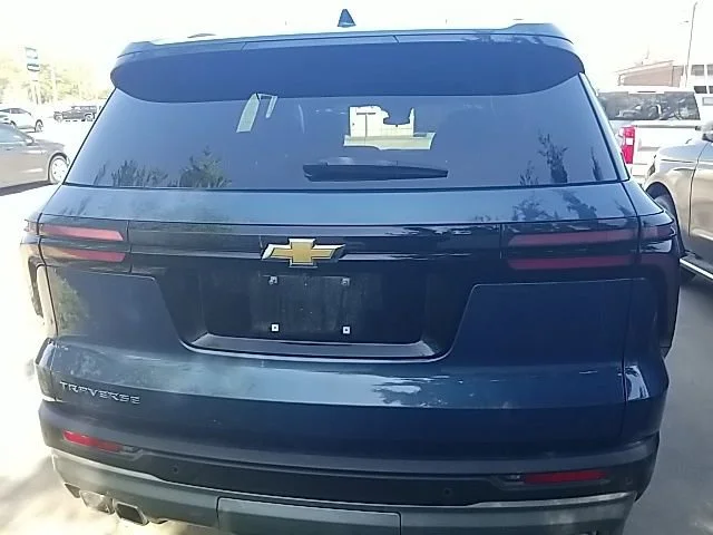 2025 Chevrolet Traverse LT - Photo 21