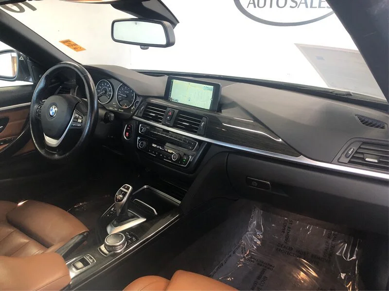Used 2016 Alpine White BMW 428i image 21