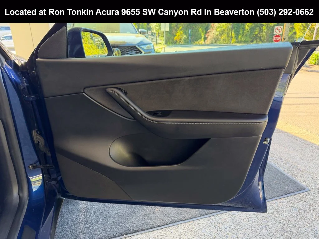 Used 2020 Deep Blue Metallic Tesla Long Range image 29