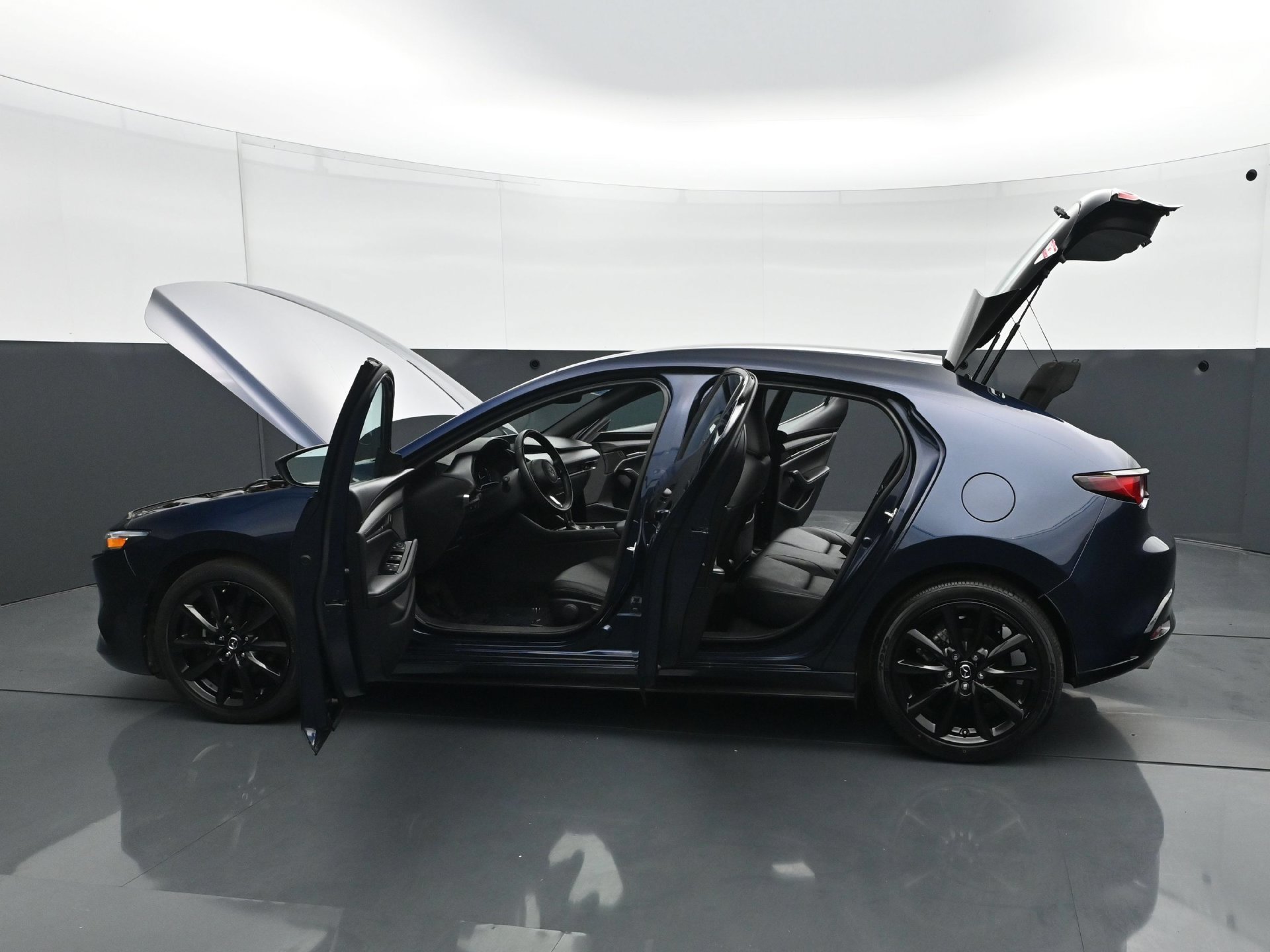 Used 2024 Deep Crystal Blue Mica Mazda 2.5 S Select Sport image 31