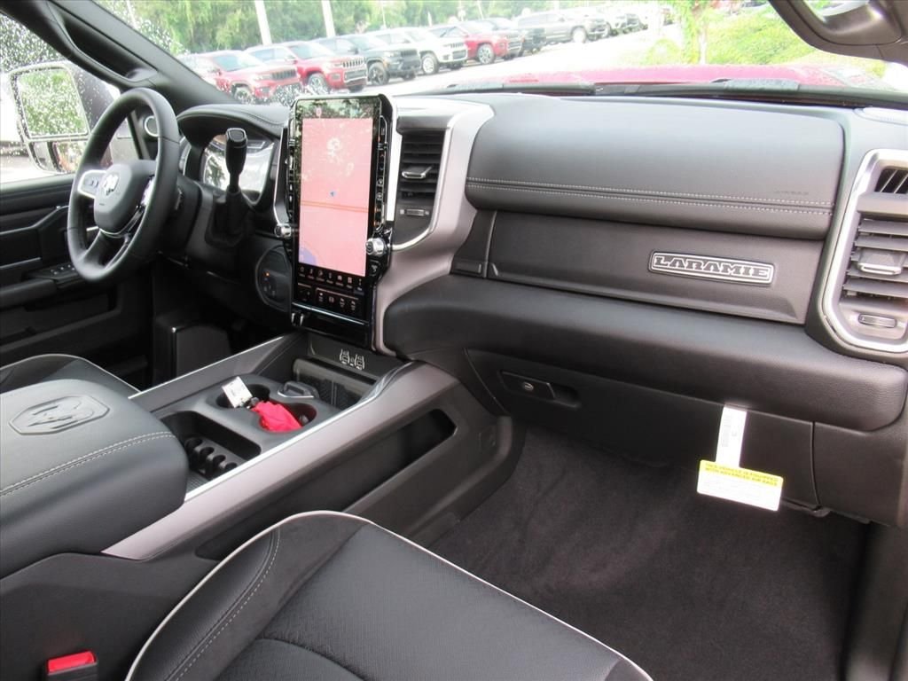 2026 RAM 2500 Laramie - Photo 13