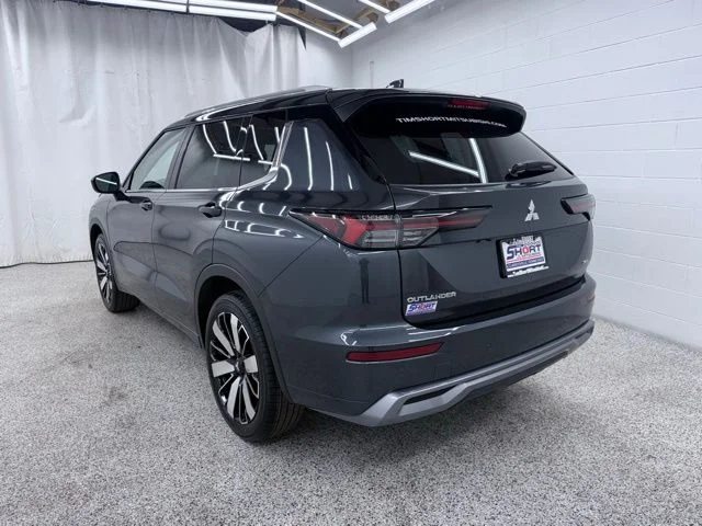 New 2026  Mitsubishi SEL image 4