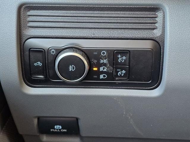 New 2024 Oxford White Ford F-550® XL image 14
