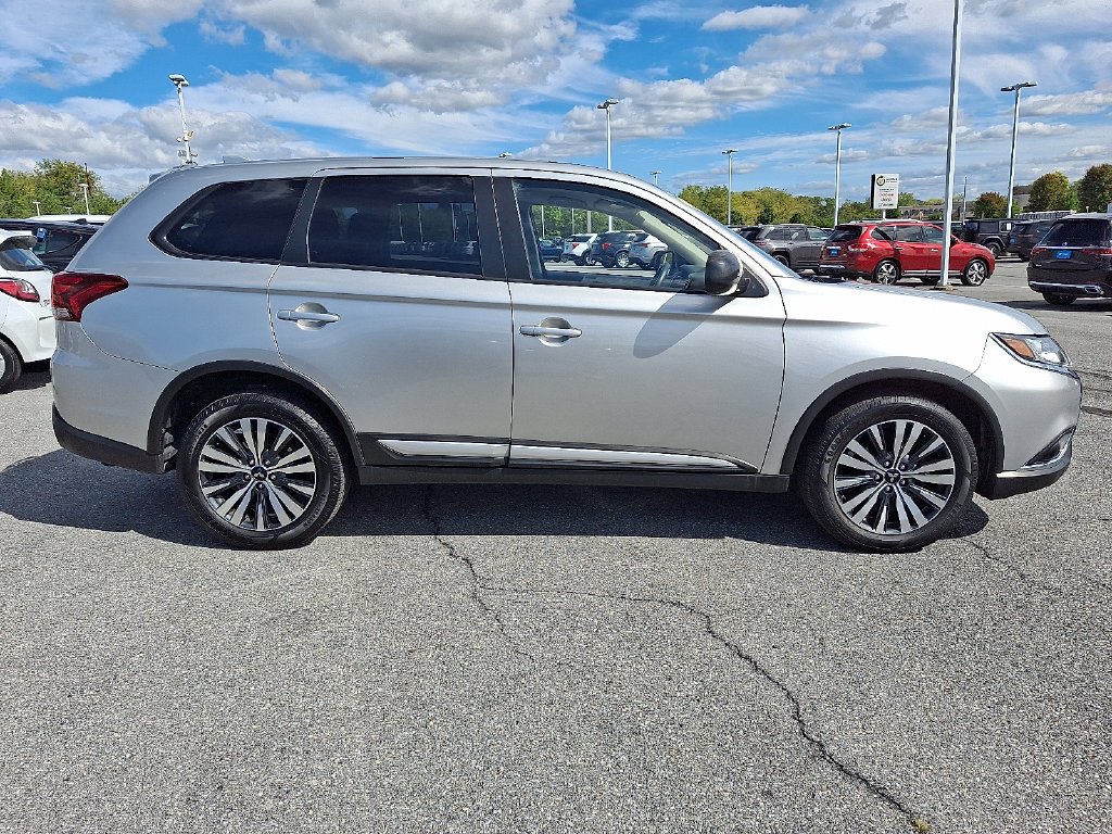Used 2020 Silver Mitsubishi ES image 8
