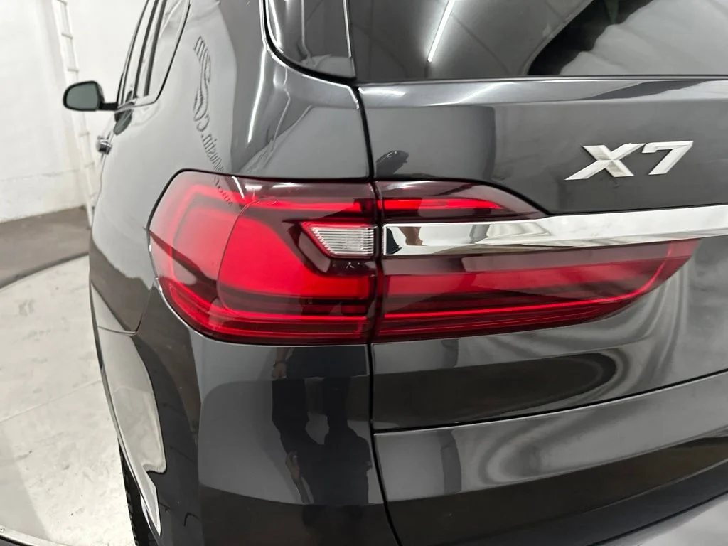 Used 2022 Dark Graphite Metallic BMW xDrive40i image 13