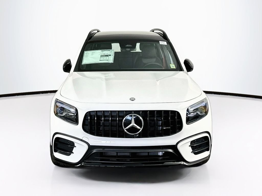 New 2026 Polar White Mercedes-Benz GLB 35 AMG® image 2