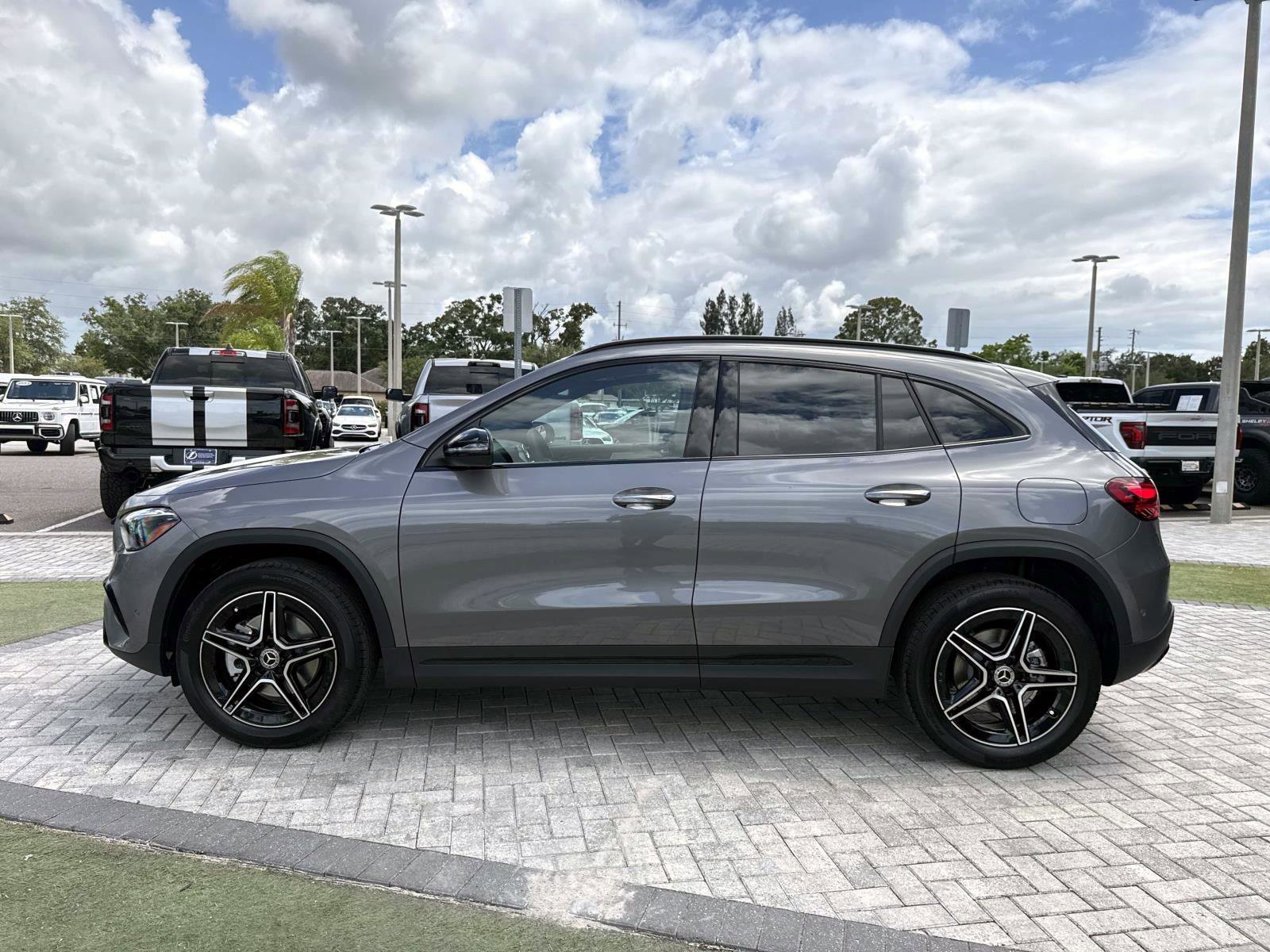 New 2026 Gray Metallic Mercedes-Benz 250 4MATIC® SUV image 3