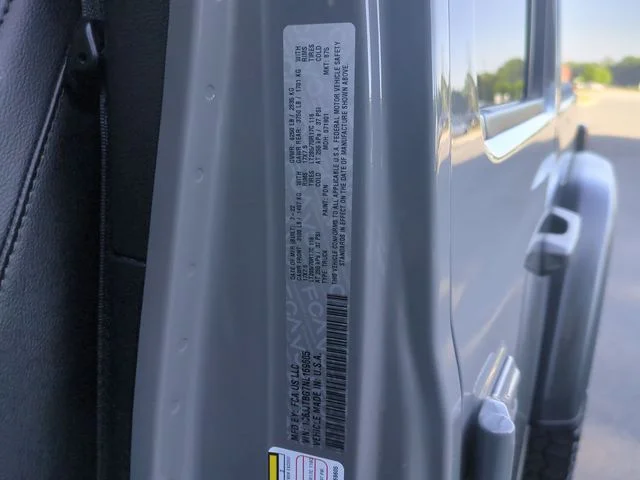 Used 2022 Gray Jeep Rubicon image 26