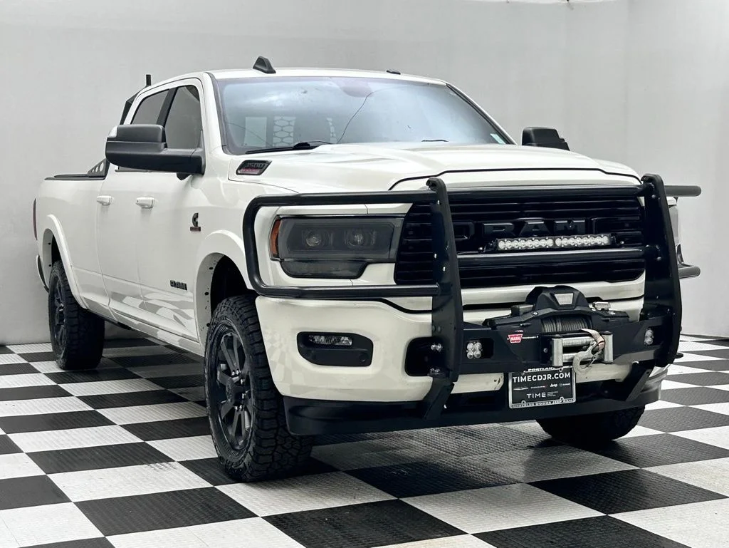 Used 2021 White Ram Laramie image 2