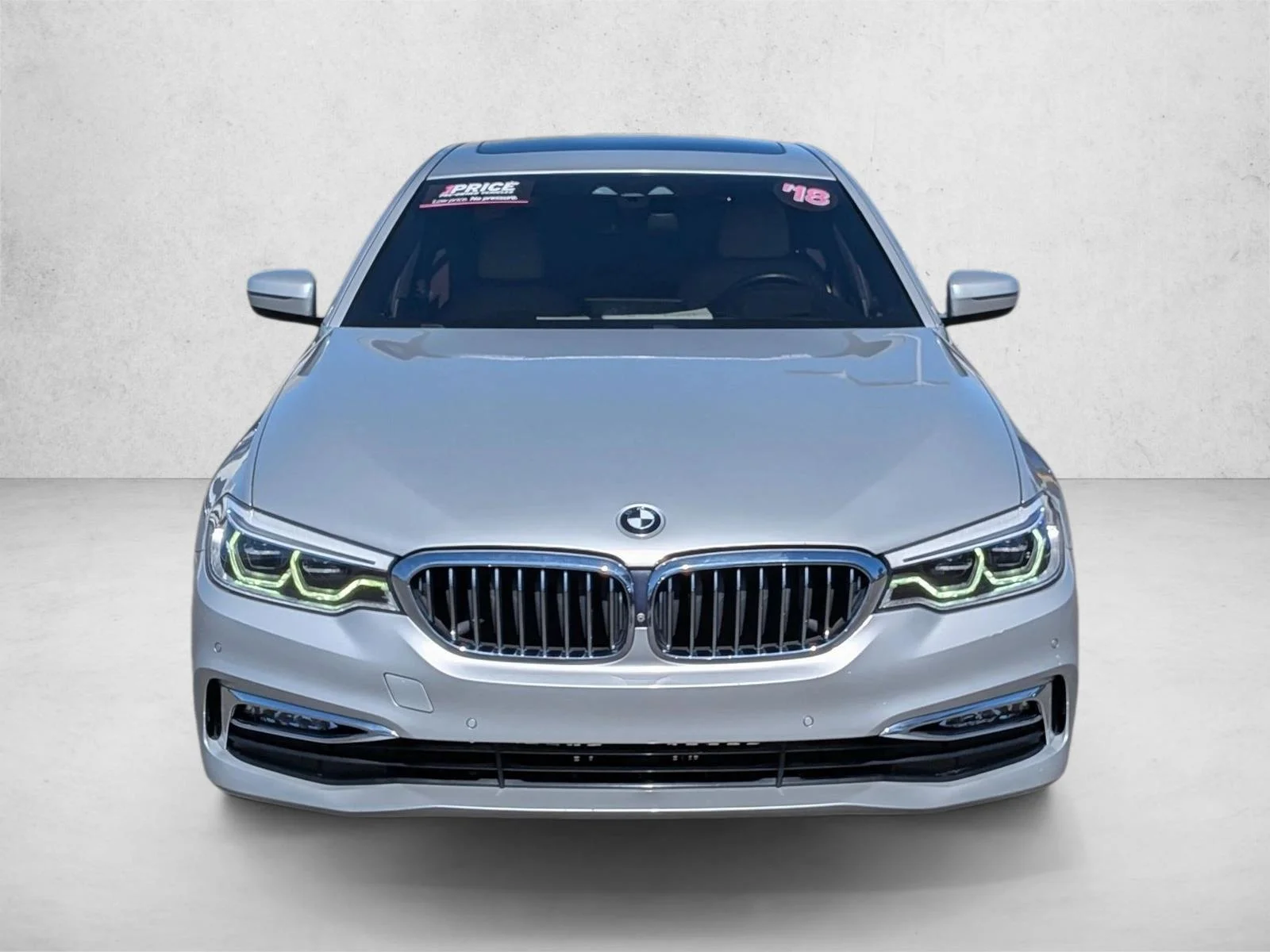 Used 2018 Glacier Silver Metallic BMW 530i image 2