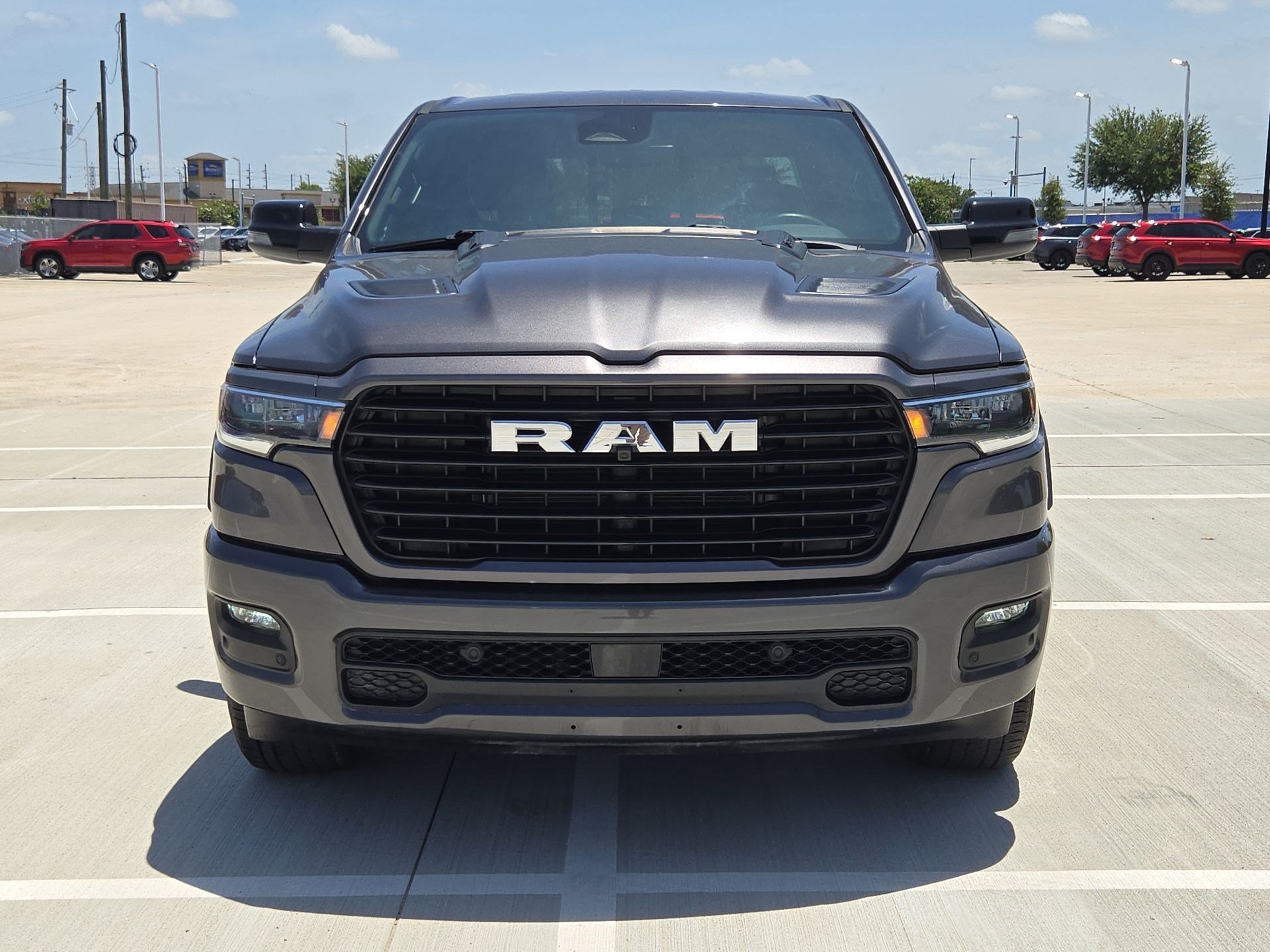 Used 2025 Granite Crystal Metallic Clearcoat Ram Laramie image 9