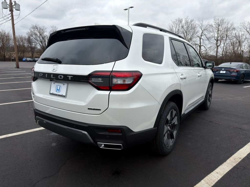 New 2026 Platinum White Pearl Honda Touring image 5