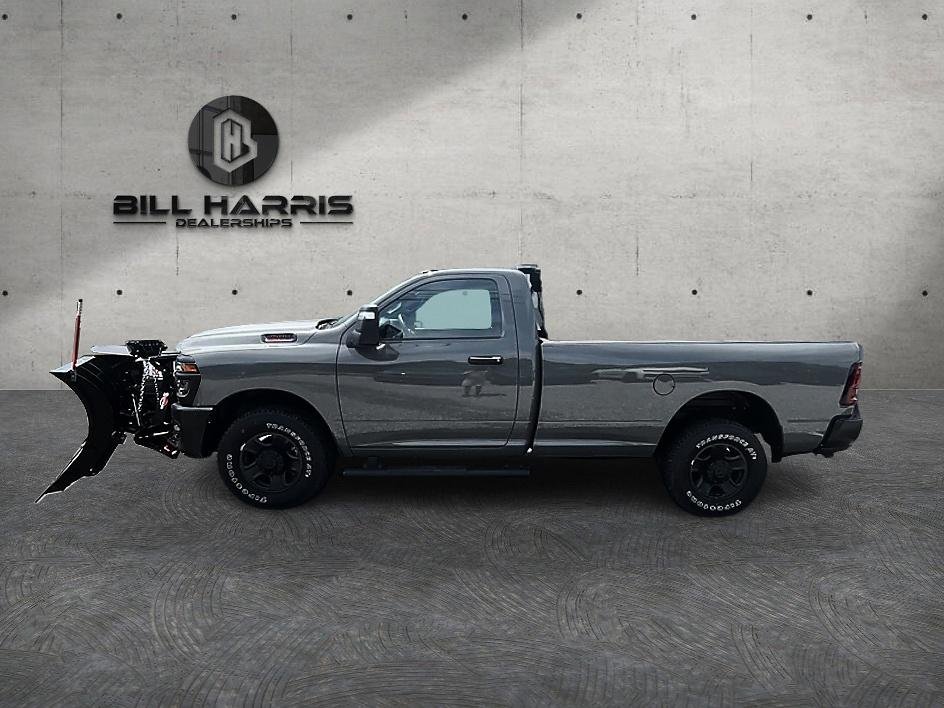 New 2026 Ceramic Gray Clear-Coat Exterior Paint RAM Tradesman image 8