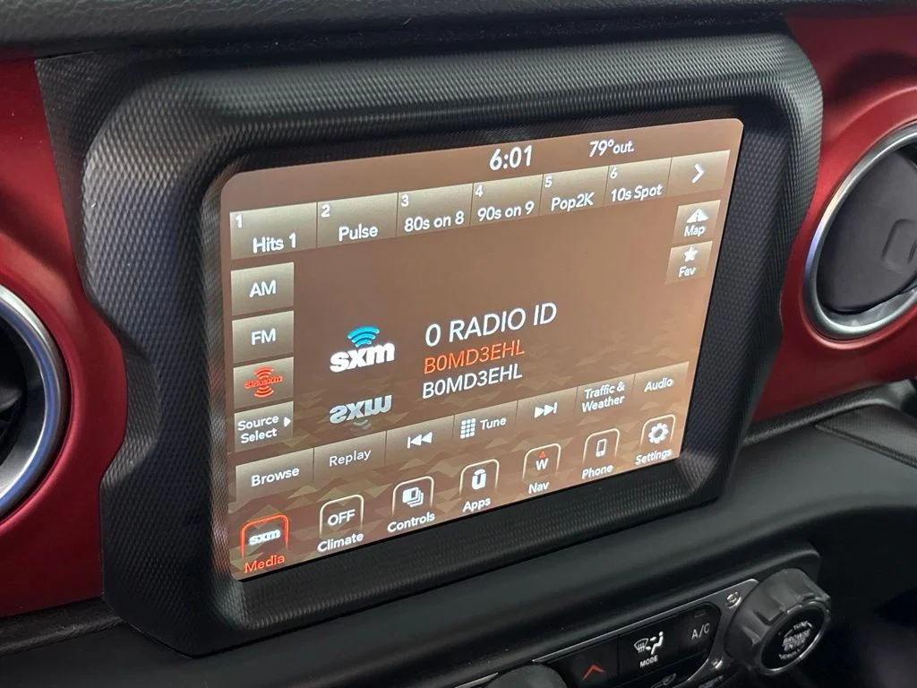 Used 2022 Black Jeep Rubicon image 31
