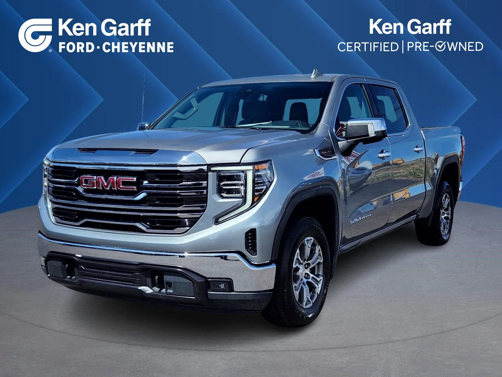 2025 GMC Sierra 4WD Crew Cab Short Box SLT's photo