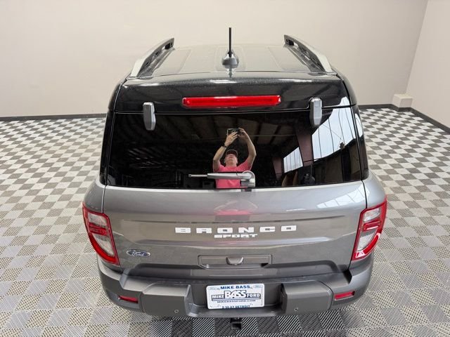 New 2025 Carbonized Gray Metallic Ford Badlands® image 11