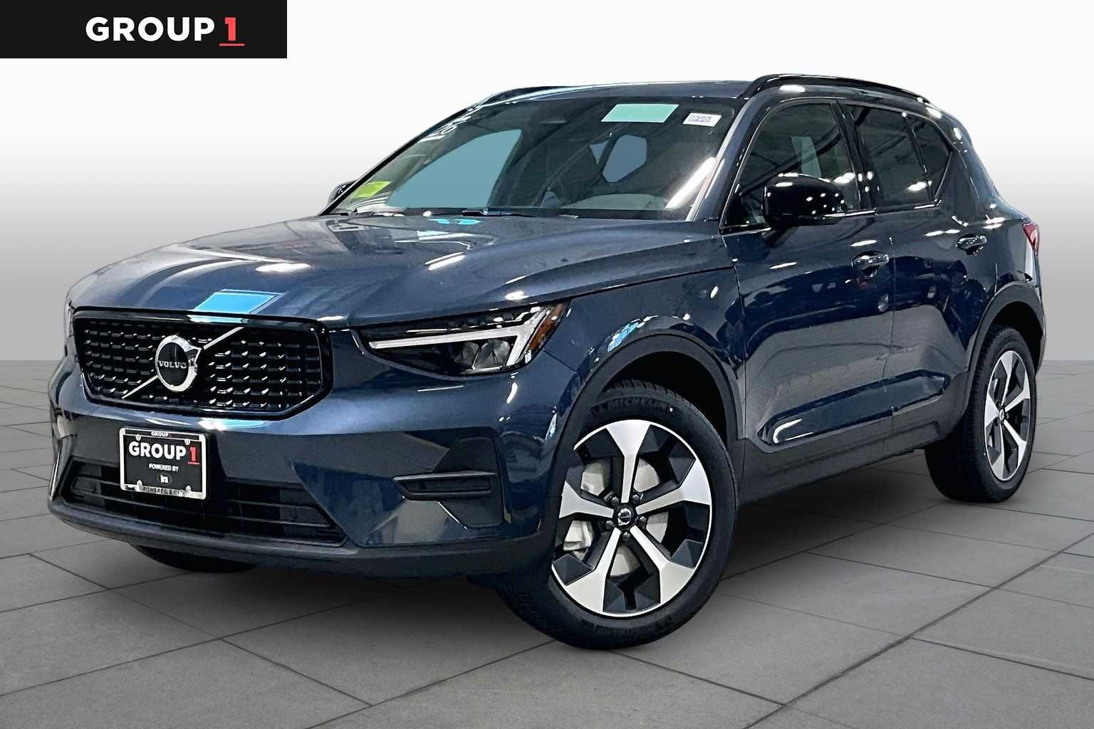 New 2026 Volvo XC40 Core SUV in Houston #T2764525 | Group 1 Automotive