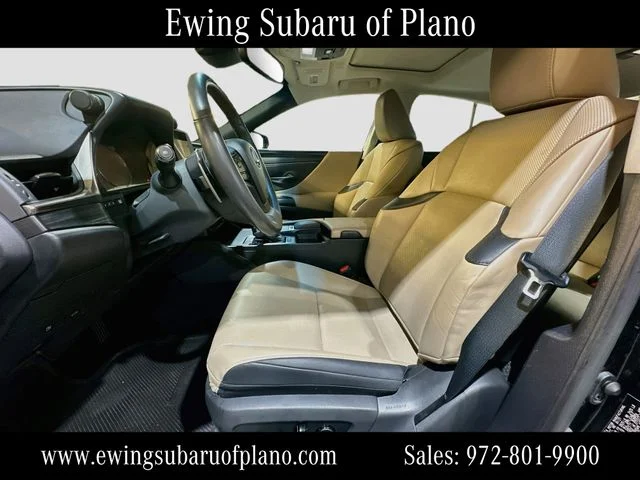 Used 2021 Black Lexus 350 image 20