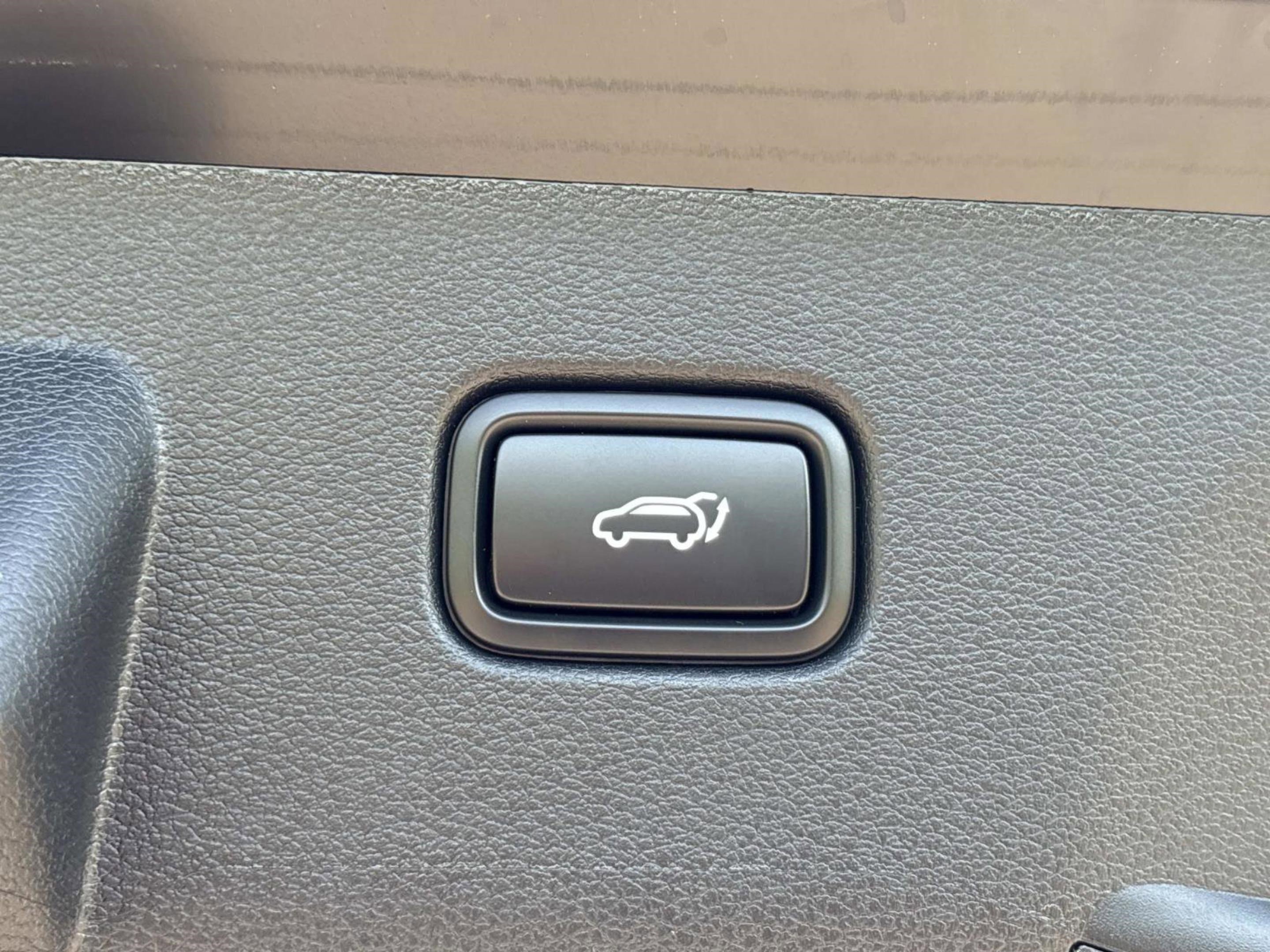 New 2026 Ebony Black Kia EX image 10
