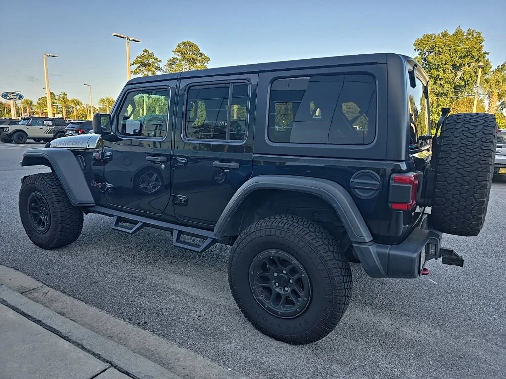 Used 2020 Black Jeep Unlimited Rubicon image 5